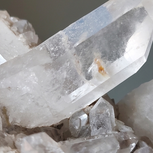 Quartz Crystal Cluster - Picture 9 of 14